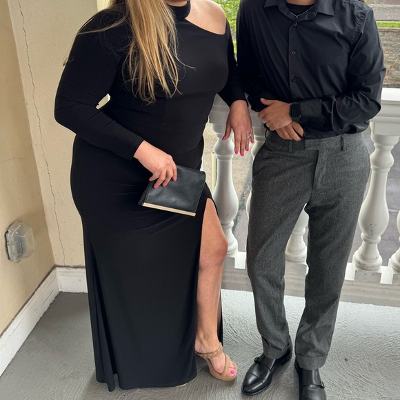 Cutout Leg-Slit Long-Sleeve Gown - Picture 2 of 2